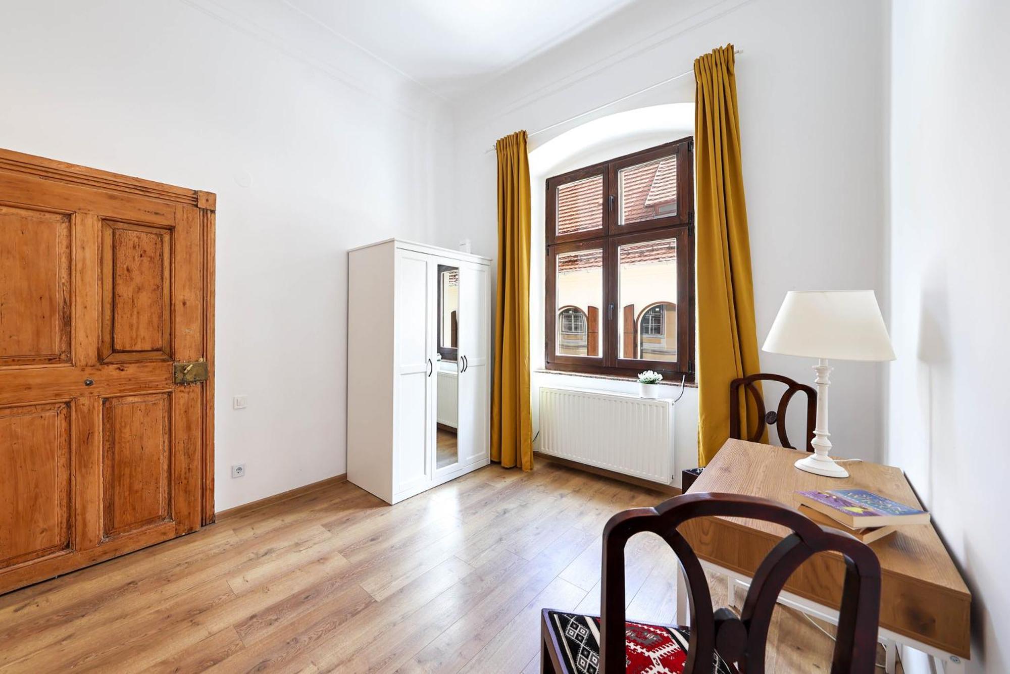 Hirscher Apartments Braşov Extérieur photo