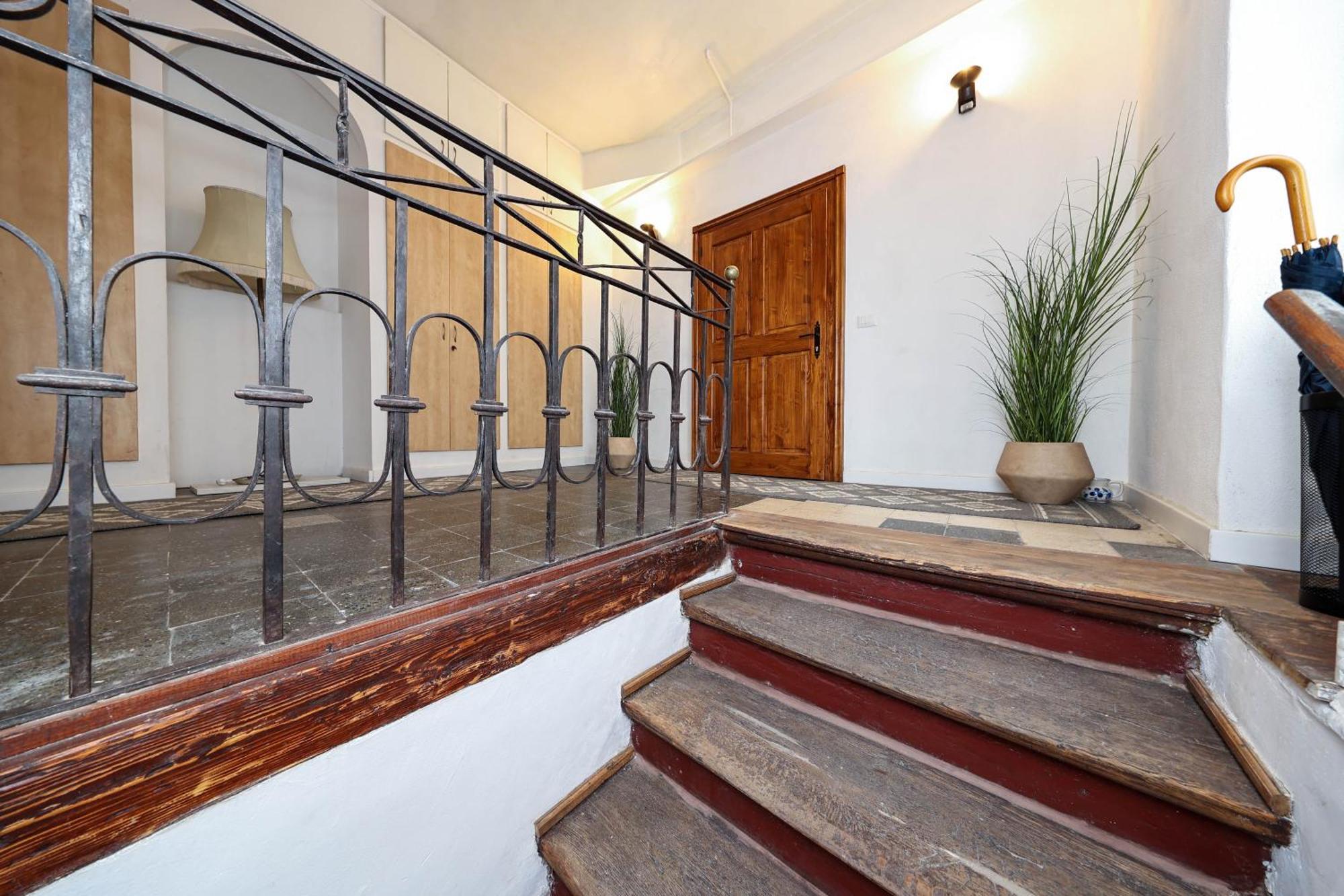 Hirscher Apartments Braşov Extérieur photo